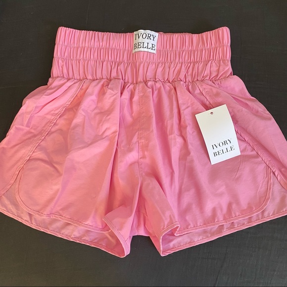 Ivory Belle Bubblegum Pink Everyday Shorts Size M - Picture 1 of 8